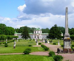 Kuskovo Estate and Ceramics Museum